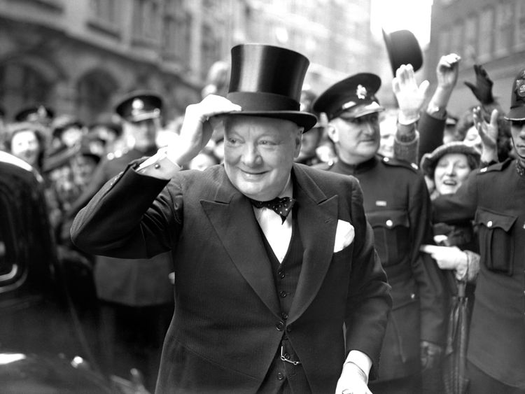 Winston Churchill arrives at Church House to receive the Honorary Freedom of the City of Westminster in 1946