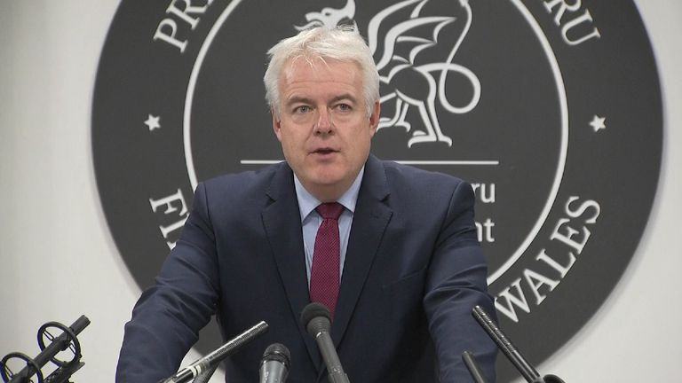 Carwyn Jones says he did everything &#39;by the book&#39; in the case of Carl Sargeant