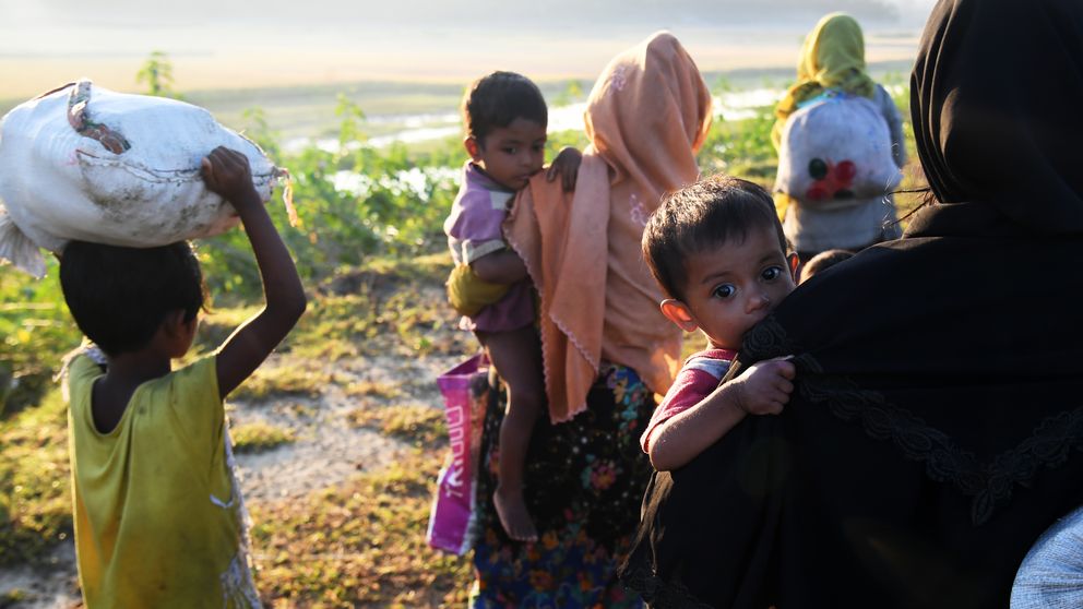 Hundreds of thousands of Muslim Rohingya driven from their homes