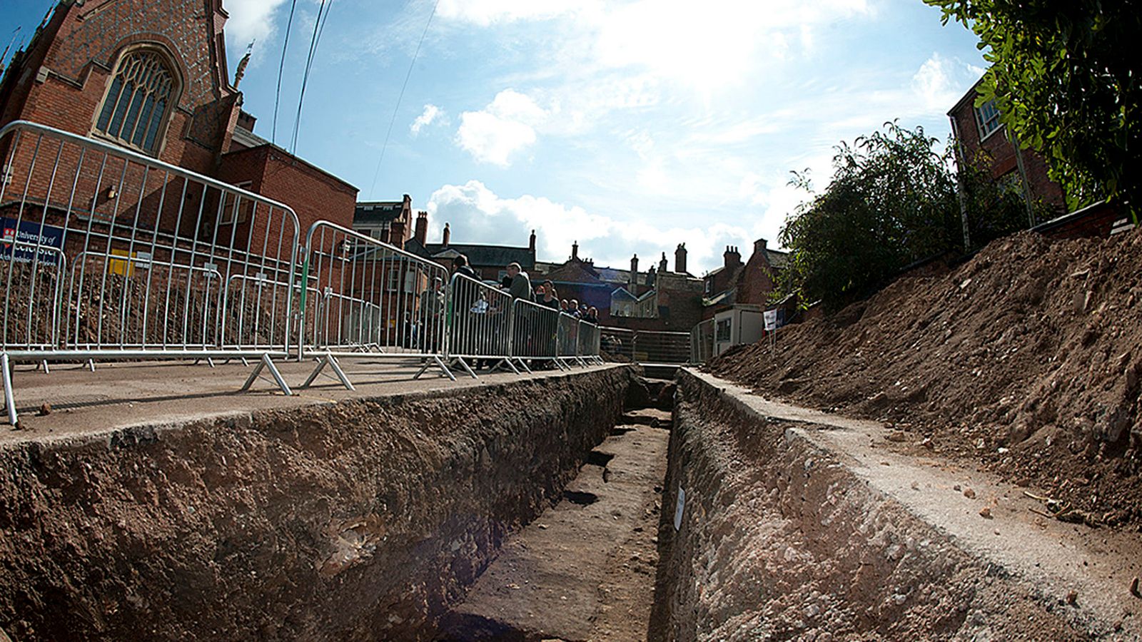 Leicester car park where Richard III was buried will get special protection