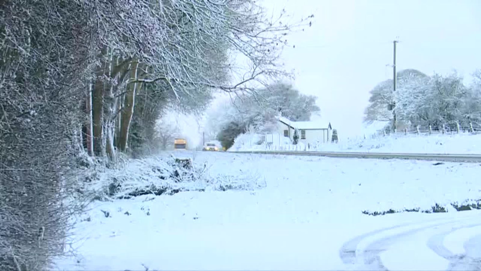 Freezing temperatures and snow in Northern Ireland News UK Video News