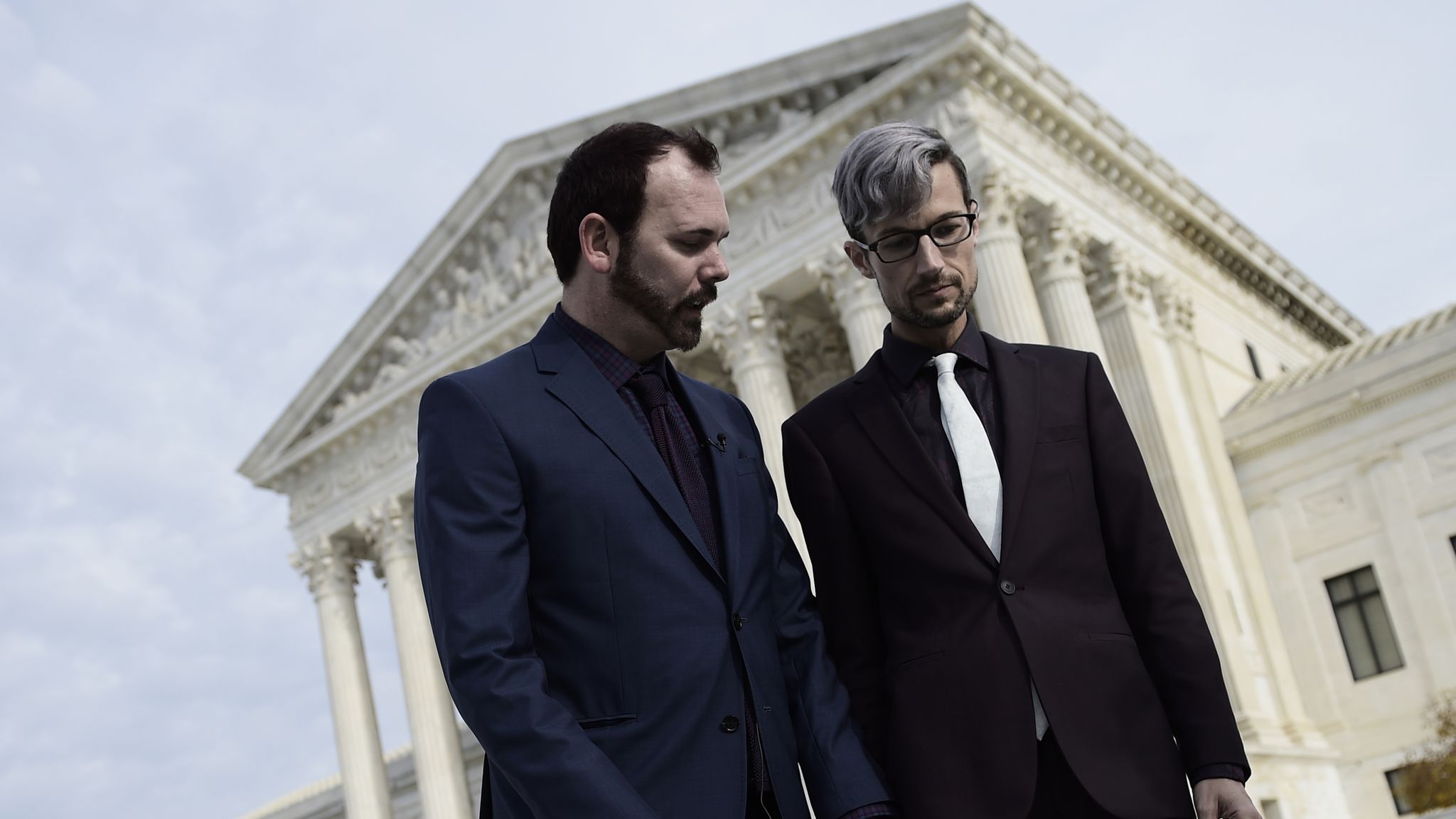 Gay wedding cake row reaches US Supreme Court | US News | Sky News