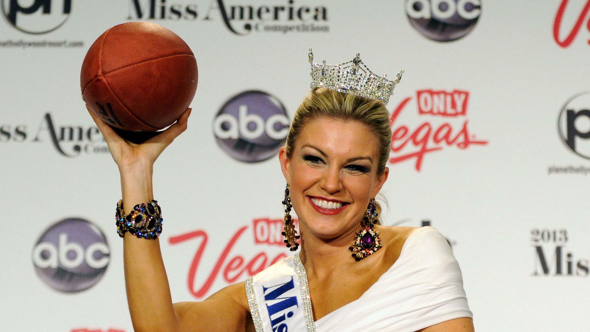 Miss America Organization suspends CEO amid email scandal - WHYY