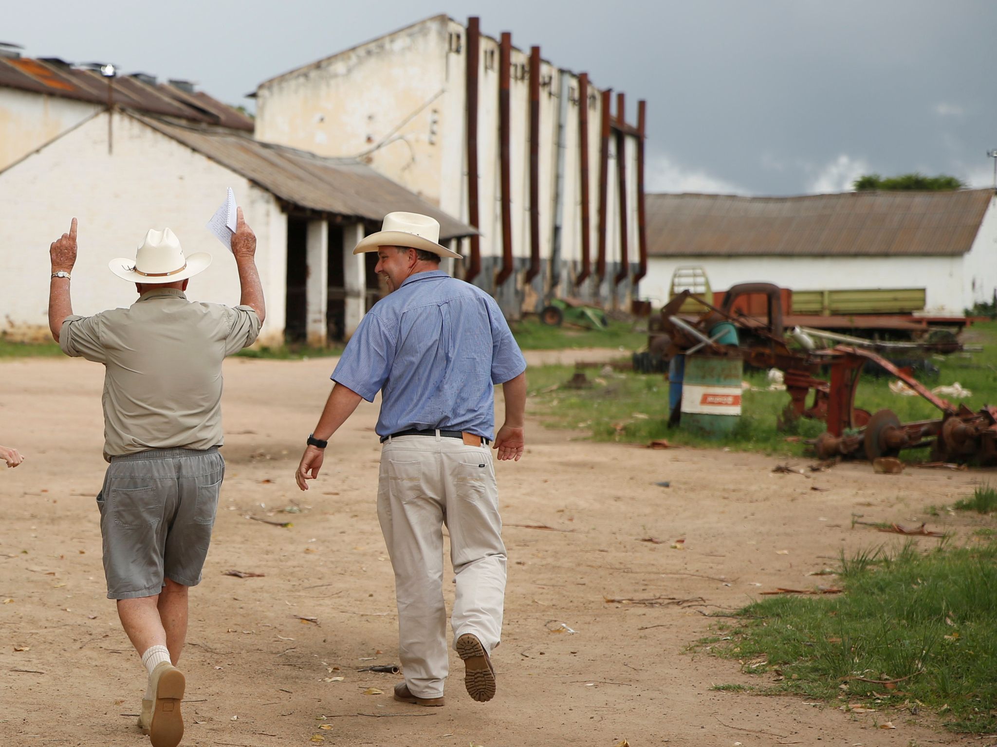 White Zimbabwean Farmer Get Back Land Seized Under Robert Mugabe Rule