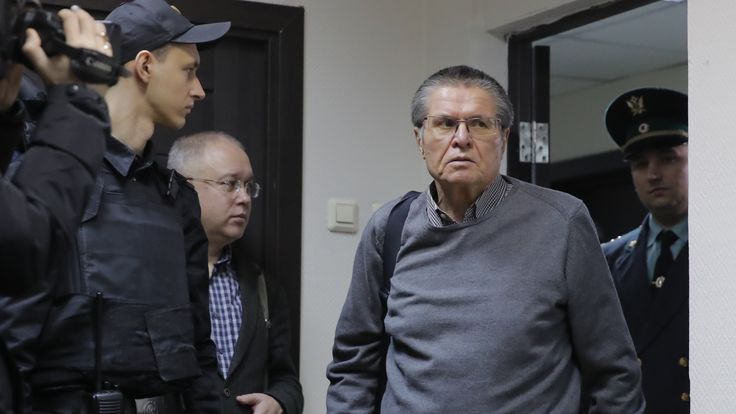 Russia&#39;s Alexey Ulyukayev could face up to 10 years in prison on bribery charges