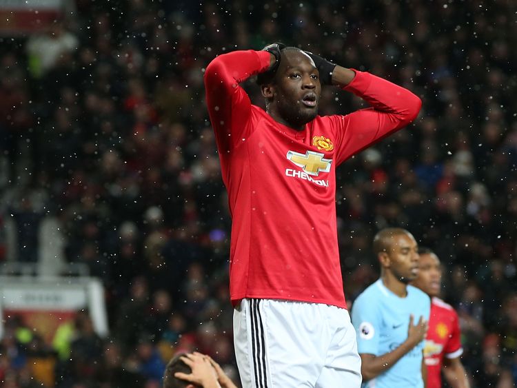 Romelu Lukaku during the Premier League match between Manchester United and Manchester City at Old Trafford on December 10, 2017