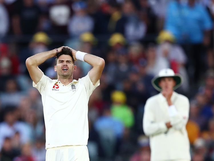 Duckett reportedly poured beer over Jimmy Anderson during a heated row in Perth