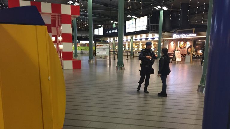 Police at the scene in Schiphol airport. Pic: @TreehouseTravlR
