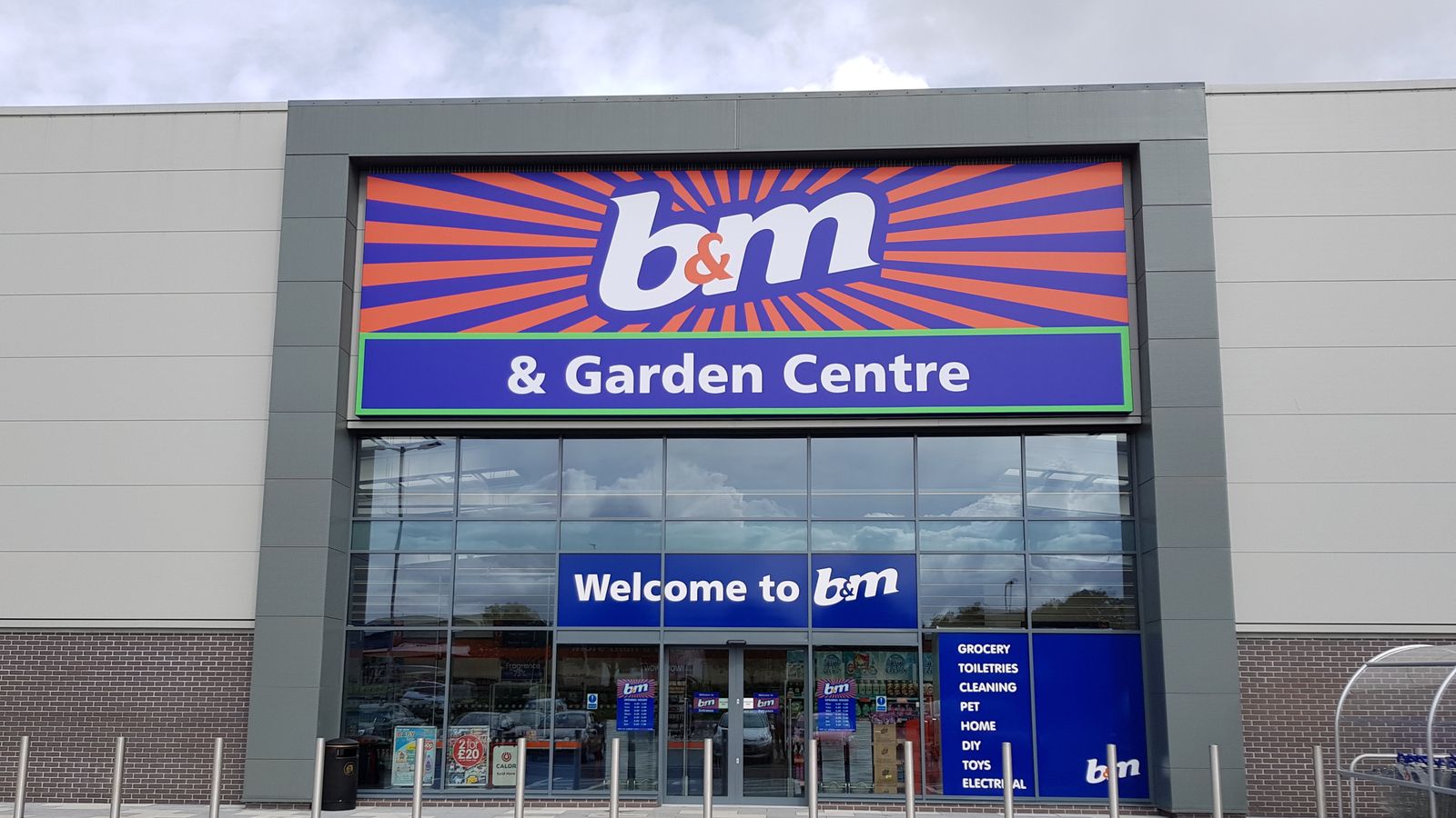 B&M to open dozens of new shops as other chains struggle Business