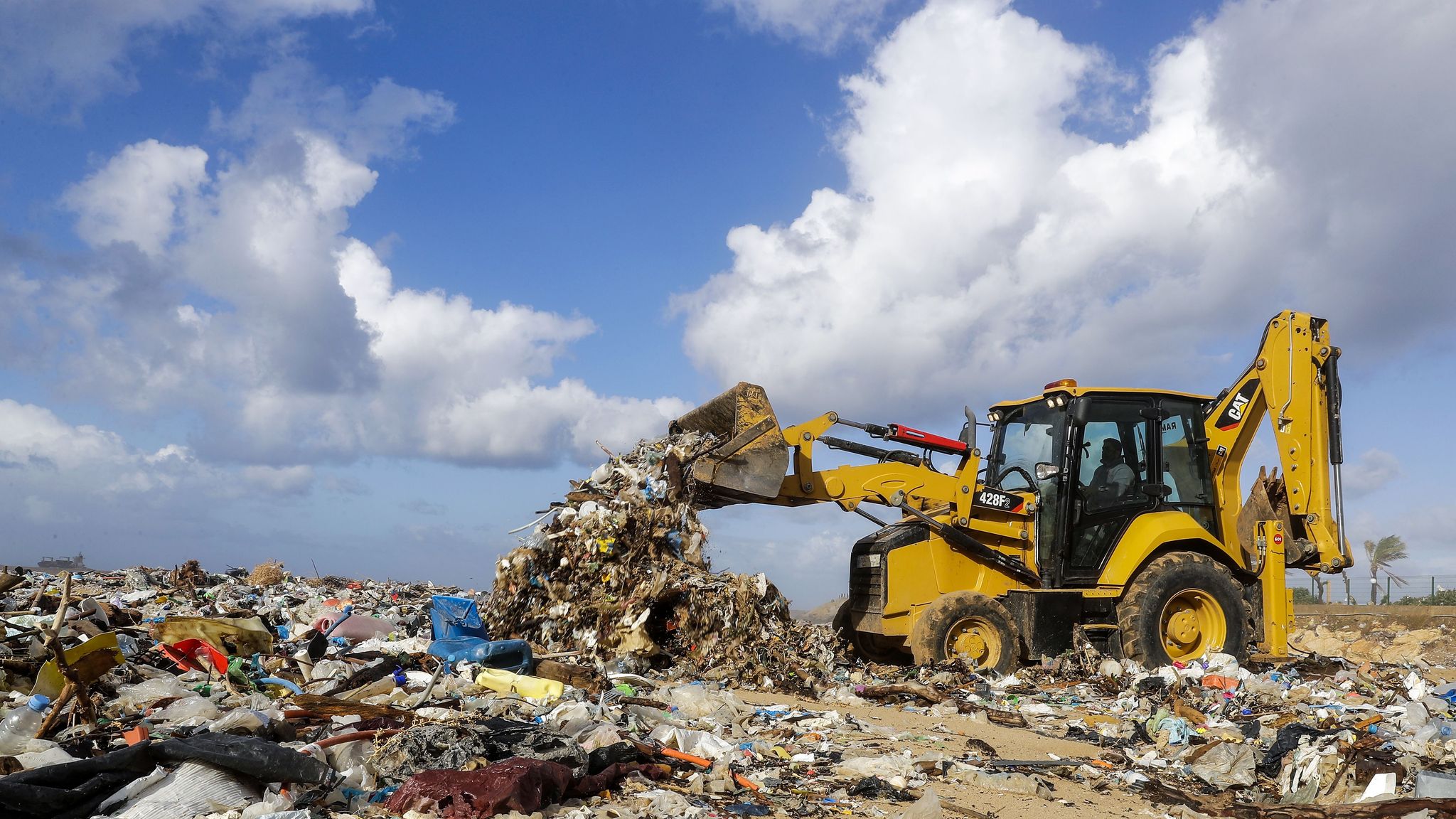 Утилизация токсичных отходов: Современные вызовы и инновационные решения