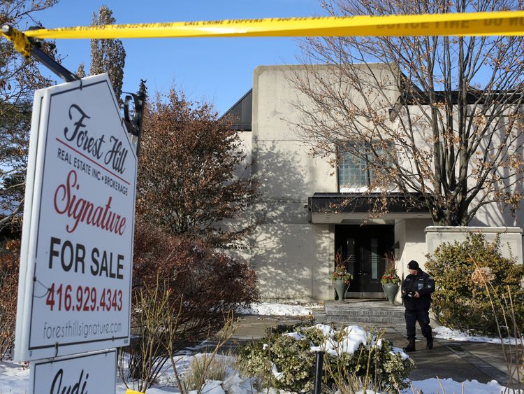 Billionaire Canadian Couple Barry And Honey Sherman Were Murdered ...