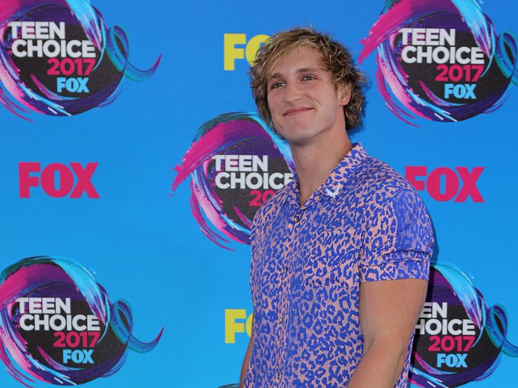 Logan Paul at the 2017 Teen Choice Awards in Los Angeles