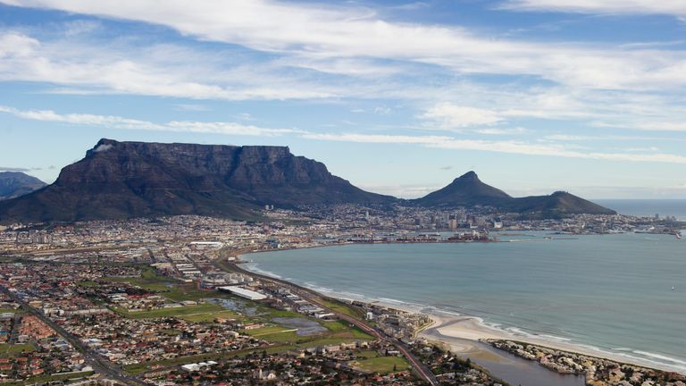 Table Mountain and central Cape Town
