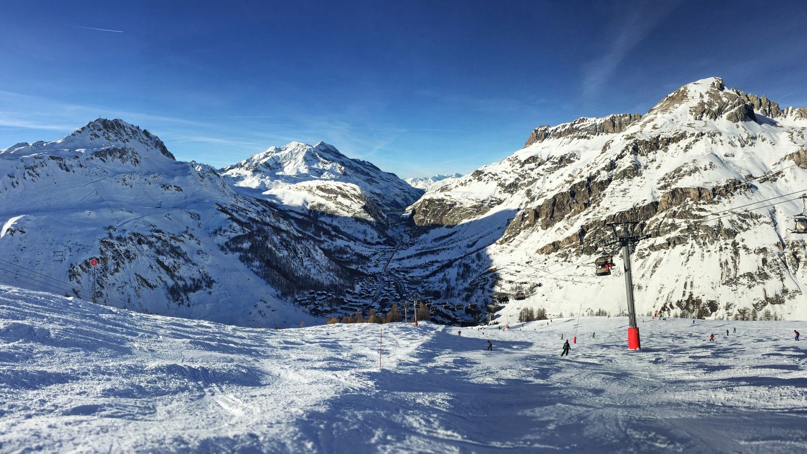 Man and 11-year-old daughter killed in French Alps avalanche | World ...