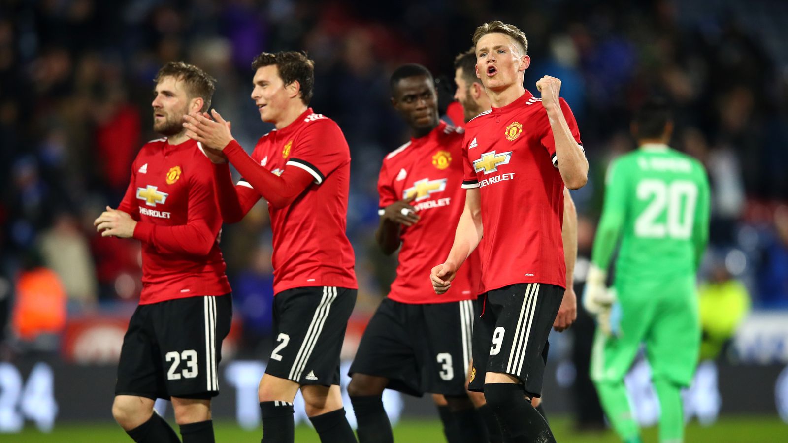 Manchester United Wallpaper: Manchester United Celebration ...