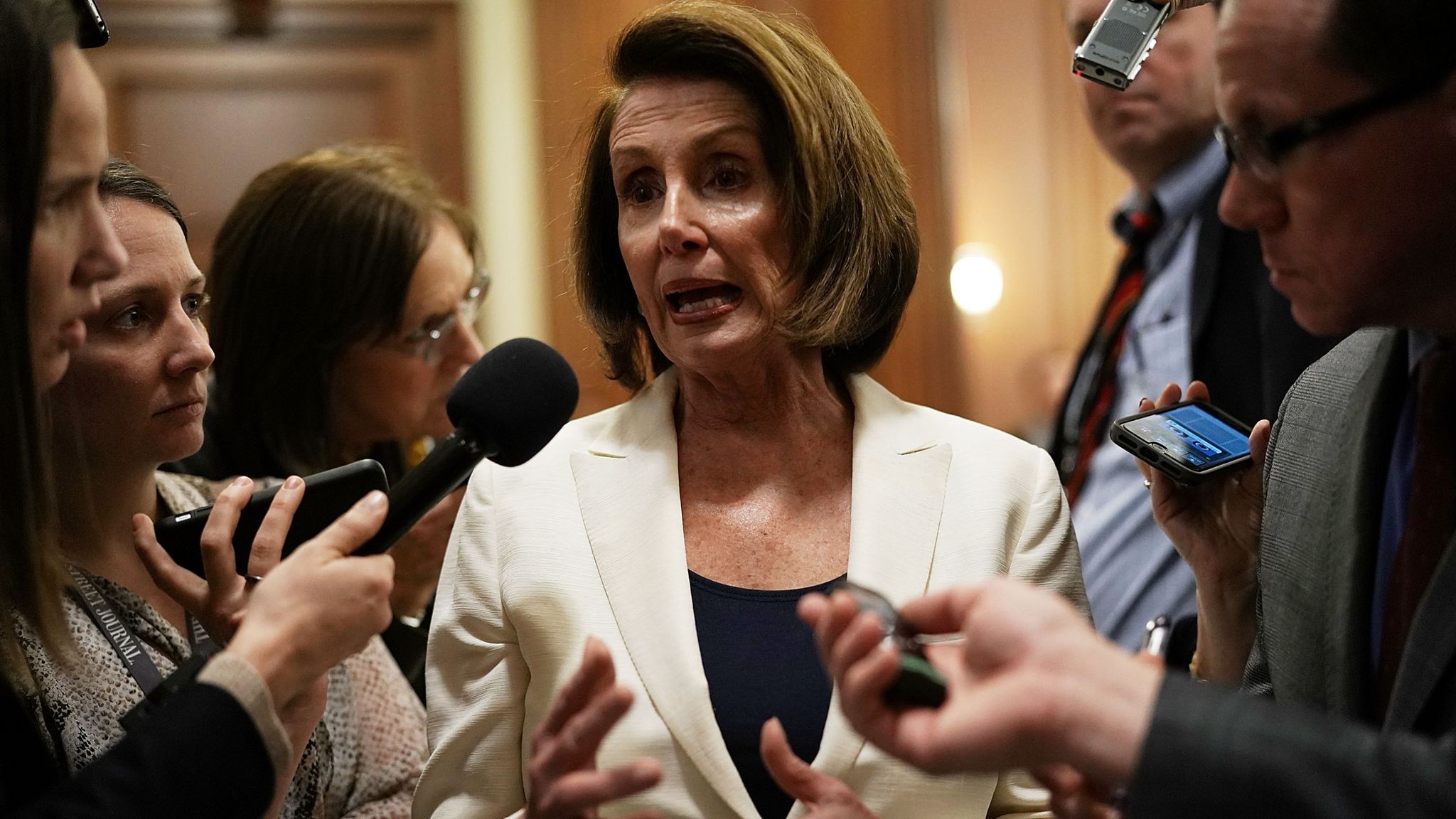 Us Politician Nancy Pelosi Delivers Record Eight Hour Filibuster On Immigration Us News 3137