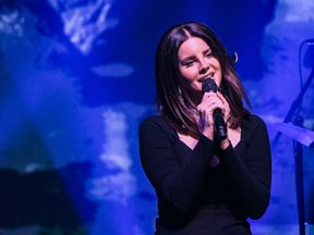 Singer Lana Del Rey performs at Terminal 5 on October 23, 2017 in New York City. (Photo by Mike Coppola/Getty Images)