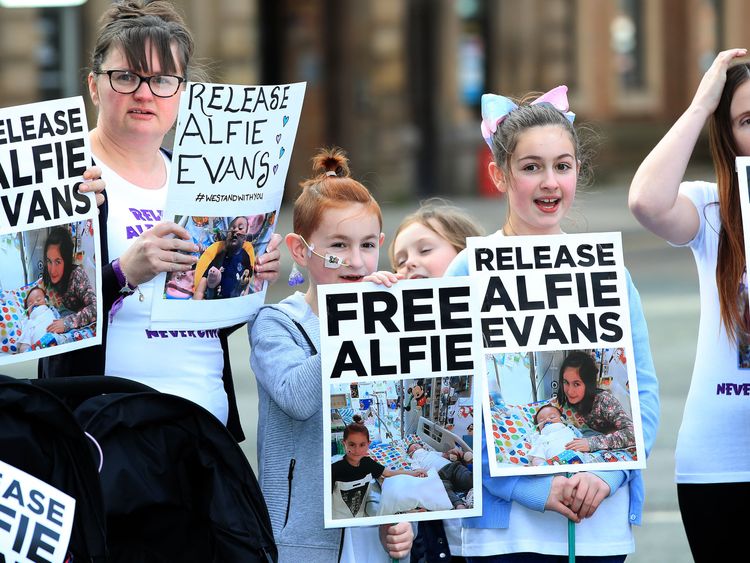 Free Alfie Evans posters