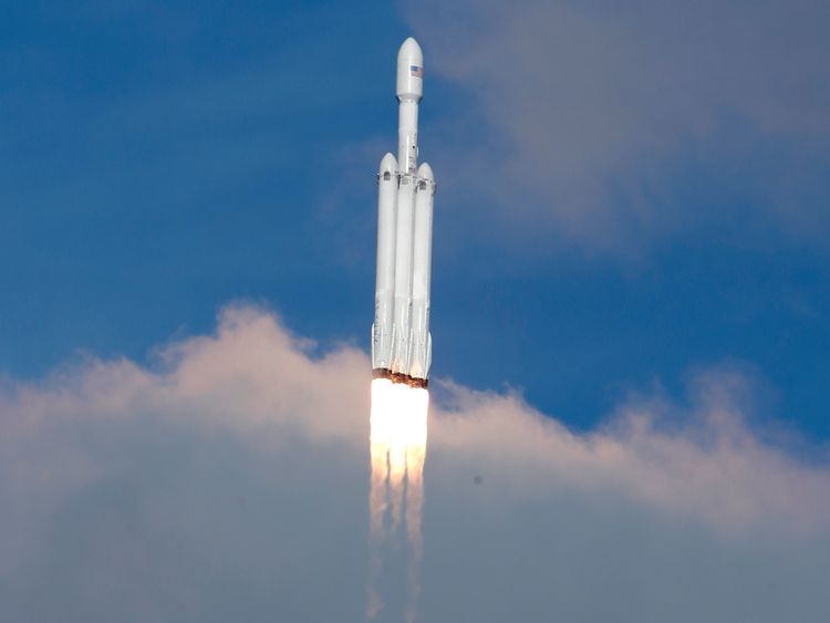 falcon heavy rocket spacex