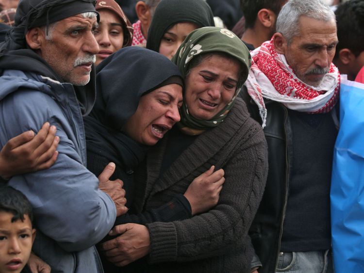 Syrian Kurds mourn in the northern town of Afrin during the funeral on February 1, 2018 of fighters from the People&#39;s Protection Units (YPG) militia and the Women&#39;s Protection Units (YPJ), killed in clashes in the Kurdish enclave in northern Syria on the border with Turkey