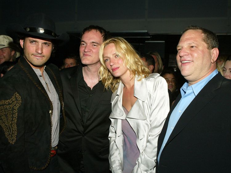 Uma Thurman with Quentin Tarantino (l) and Harvey Weinstein af the Kill Bill: Vol 2 premiere