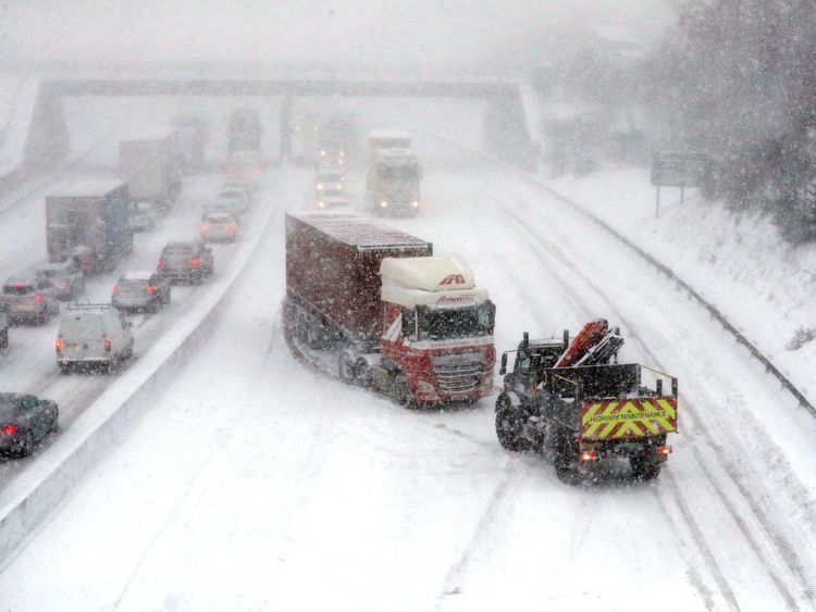 A lorry is pulled off to the side of the road on the M80 in Glasgow after getting stuck