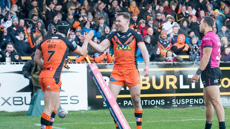 Castleford 28-18 Hull FC | Video | Watch TV Show | Sky Sports