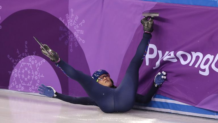Elise Christie&#39;s bid for gold in the 500m Short Track Speed Skating came to an ungainly end