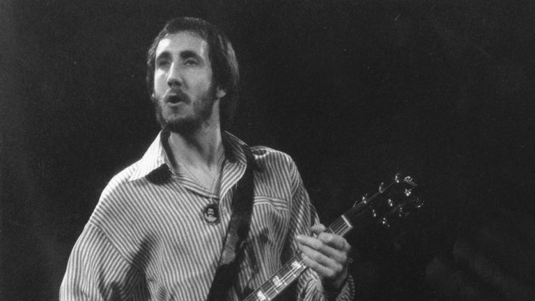 The Who&#39;s Pete Townsend performing in 1976