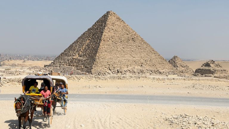 The Great Pyramid is only 0.067 degrees counter-clockwise from perfect cardinal alignment