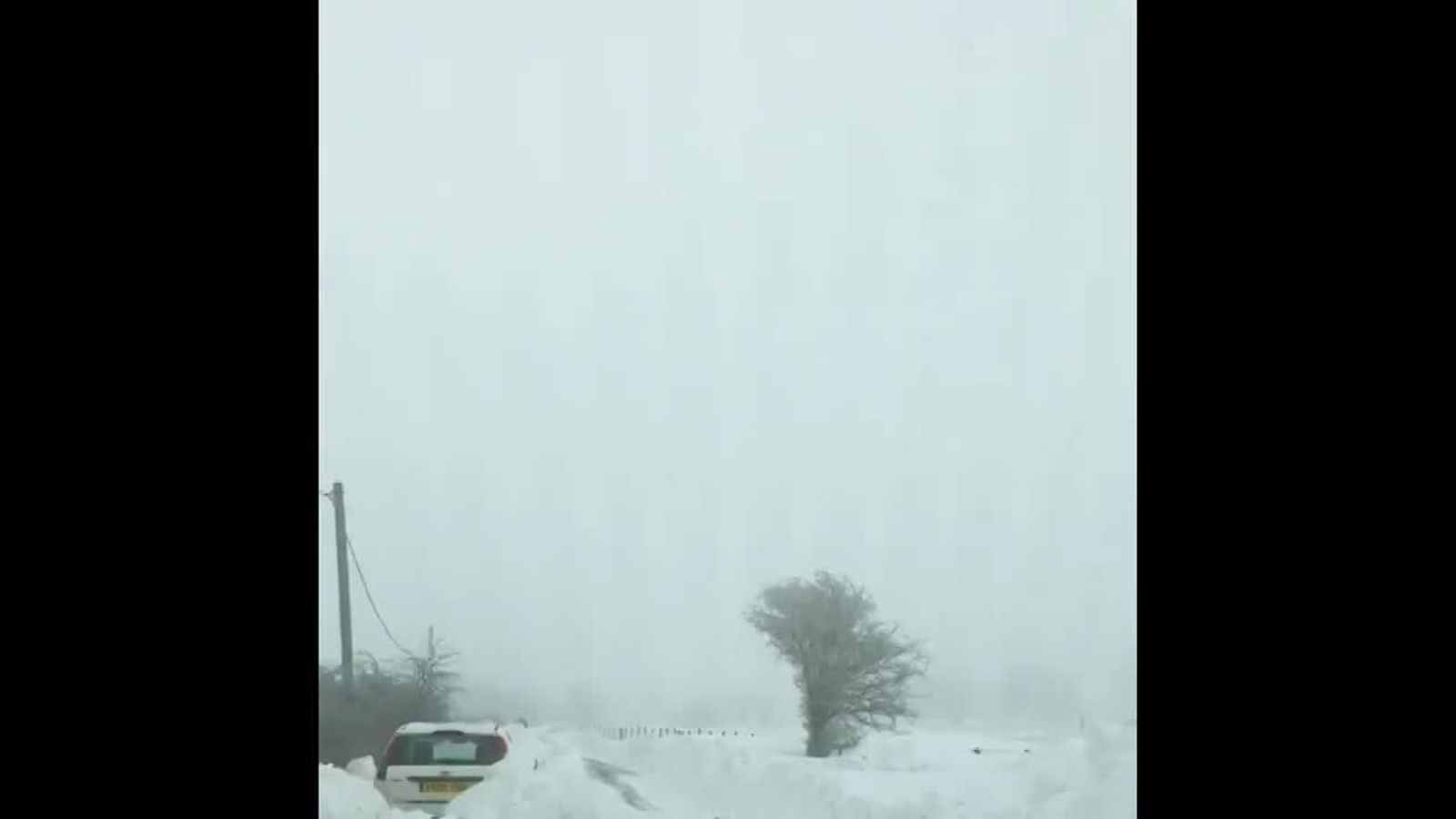 Heavy snow covers roads in South Wales | News UK Video News | Sky News