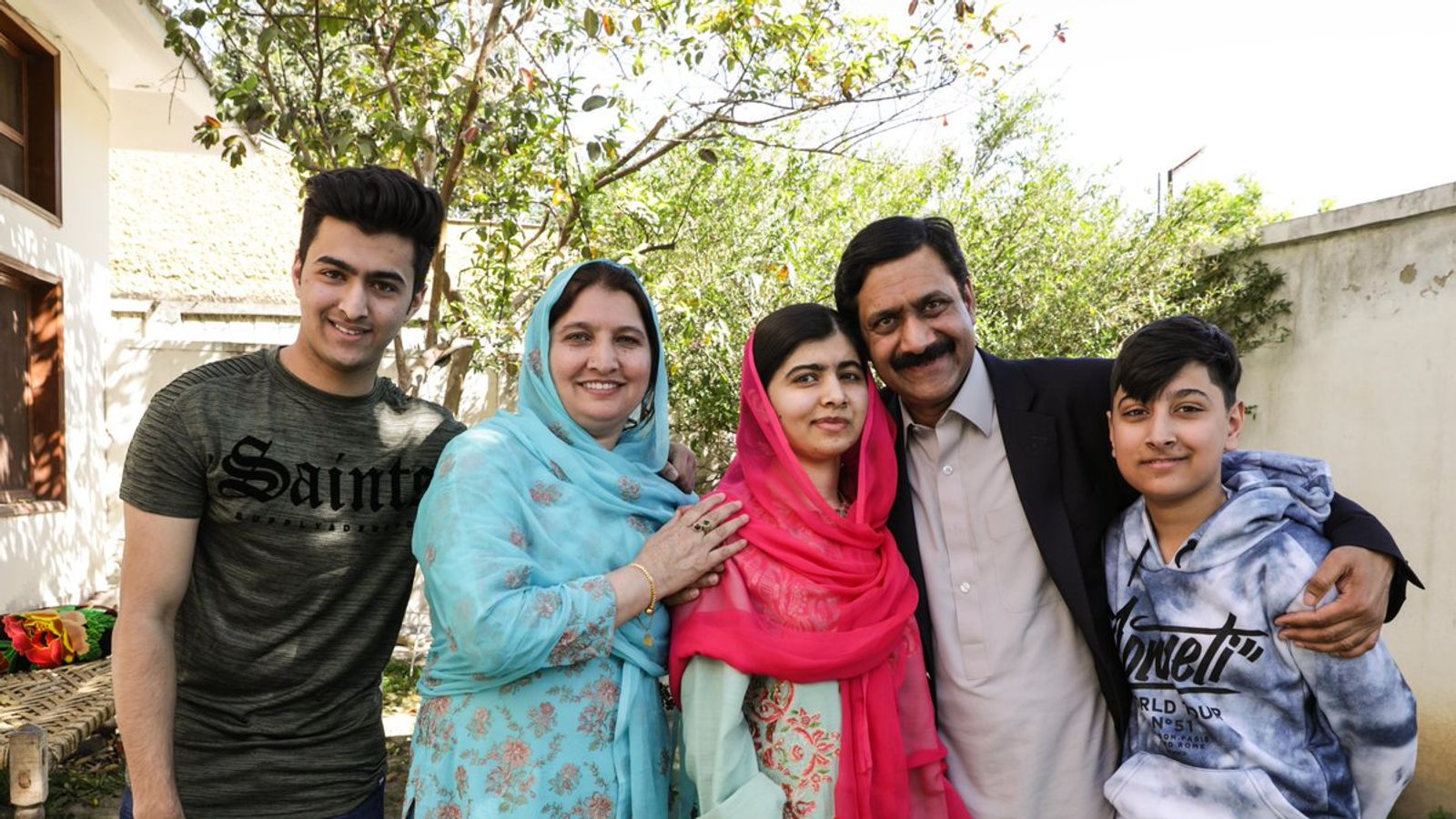 Malala Yousafzai In Tears As She Returns To Pakistan Six Years After 3748