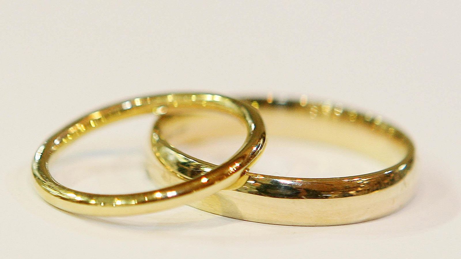 Marriage Rates Among Opposite Sex Couples At Record Low Uk News Sky News 0837