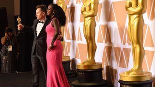 sam rockwell viola davis the shape of water triumphs at oscar awards sam rockwell viola davis the shape of water triumphs at oscar awards