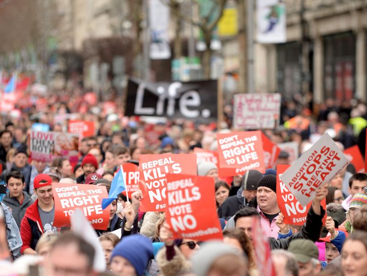 The eighth amendment commits authorities to equally defend the right to life of a mother and an unborn child