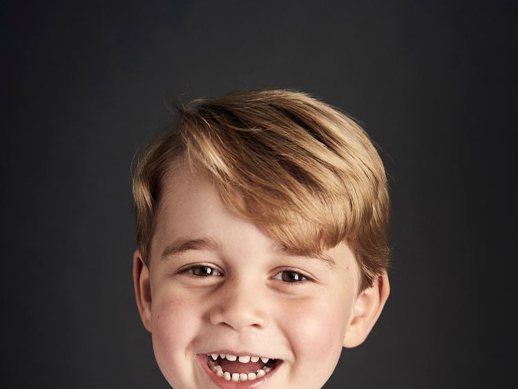 Prince George's official portrait for his fourth birthday