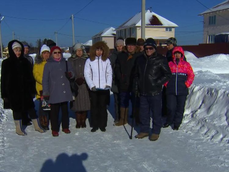 Protesters in the village of Sosnoviy have called for a boycott of the Russian election