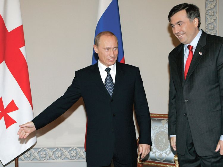 Vladimir Putin with Mikheil Saakashvili in St Petersburg in 2007