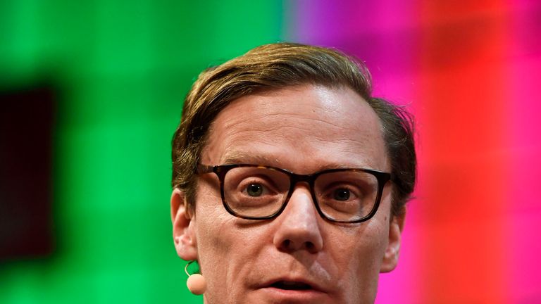Cambridge Analytica&#39;s chief executive officer Alexander Nix gives an interview during the 2017 Web Summit in Lisbon on November 9, 2017. Europe&#39;s largest tech event Web Summit is being held at Parque das Nacoes in Lisbon from November 6 to November 9. / AFP PHOTO / PATRICIA DE MELO MOREIRA (Photo credit should read PATRICIA DE MELO MOREIRA/AFP/Getty Images)