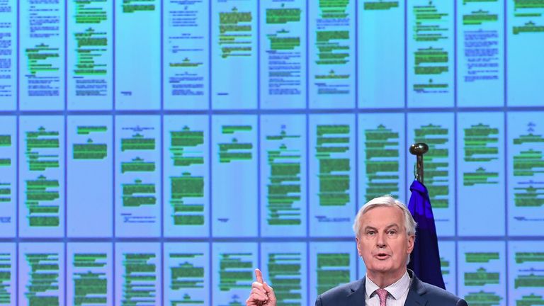 Michel Barnier announcing the Brext transition period