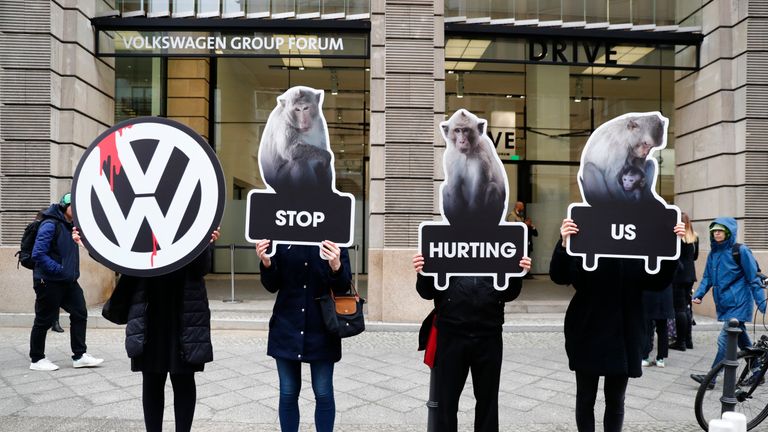 Environmental protesters outside Volkswagen&#39;s annual meeting in Berlin, 13 March 2018