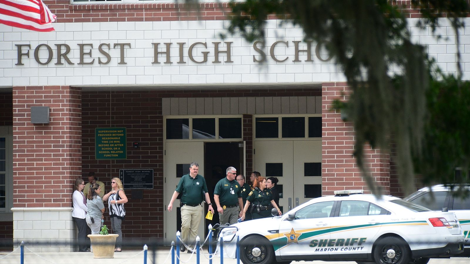 One wounded in Florida school shooting on Columbine anniversary US