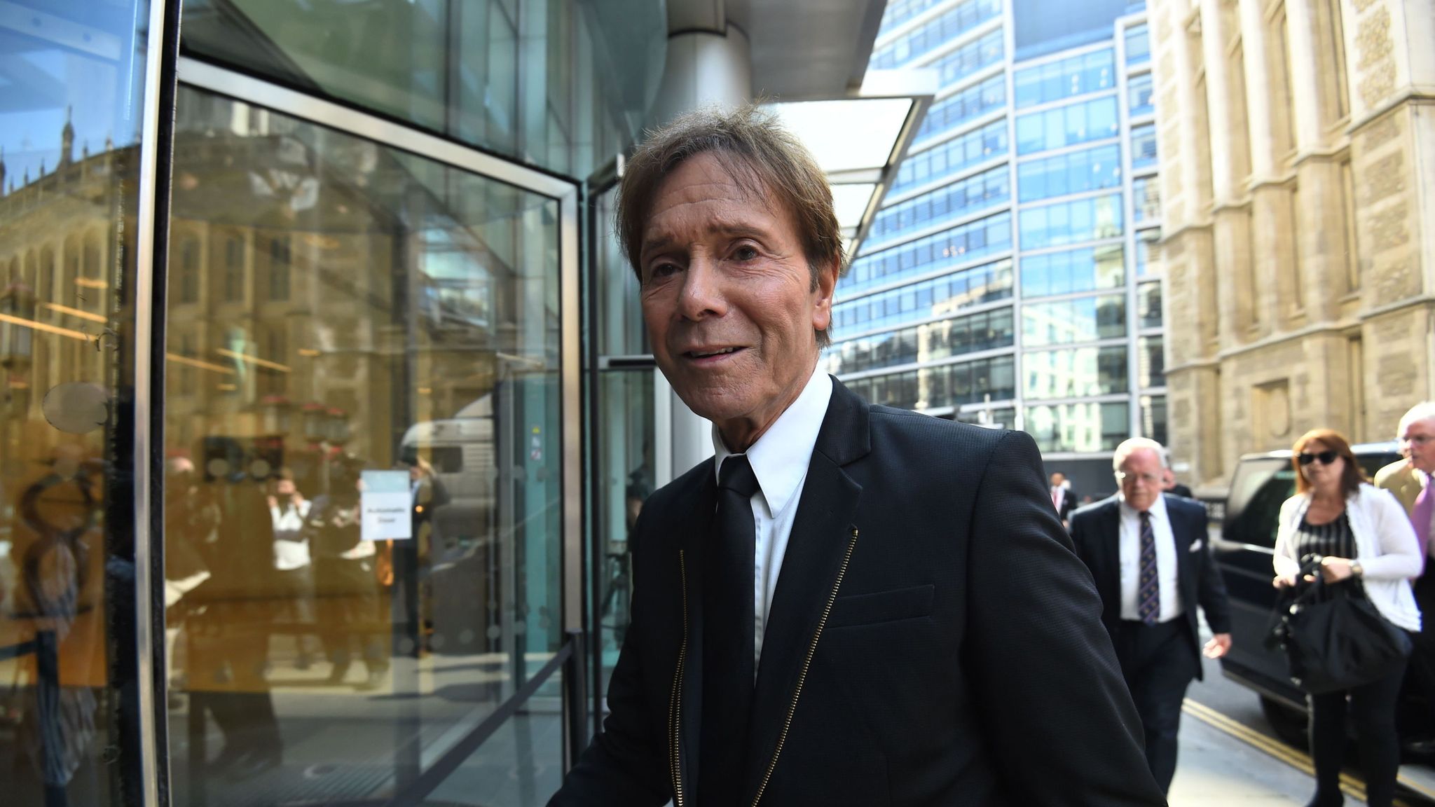 Sir Cliff Richard: BBC says helicopter raid coverage was in 'public interest' | UK News | Sky News