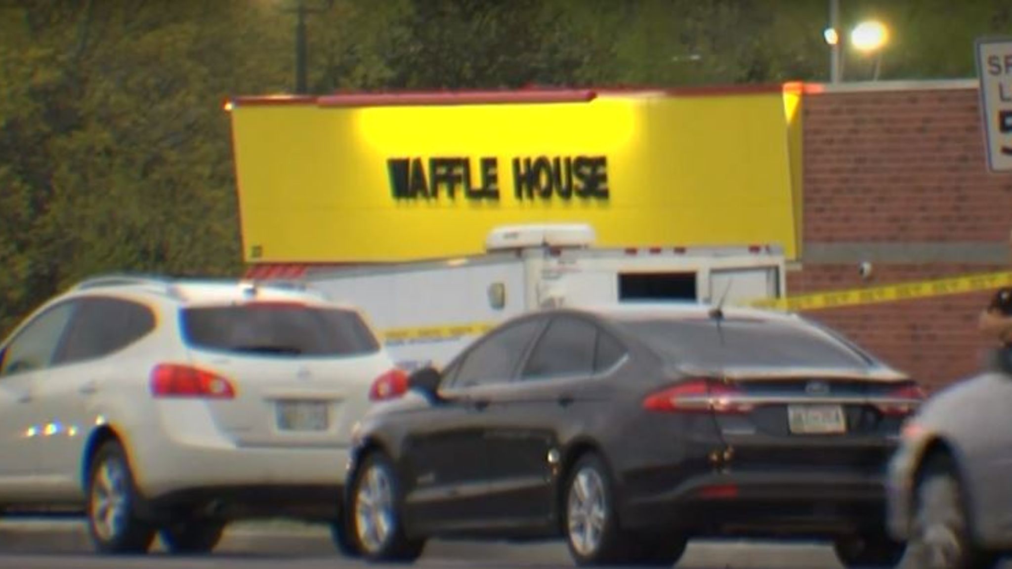 'Naked' gunman Suspect arrested after Waffle House shootings which