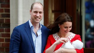 Catherine, the Duchess of Cambridge and Prince William leave the Lindo Wing of St Mary's Hospital with their new baby boy in London, April 23, 2018. REUTERS/Henry Nicholls