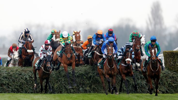 Grand National 2018: General view during the 16:05 Randox Health Foxhunters&#39; Open Hunters&#39; Chase