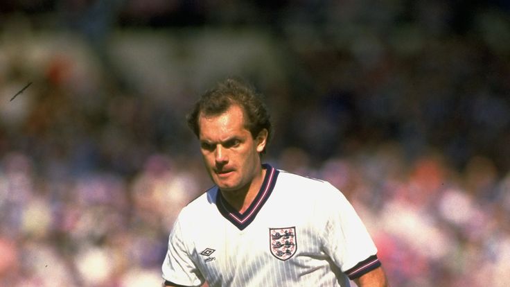 Ray Wilkins playing for England in 1984