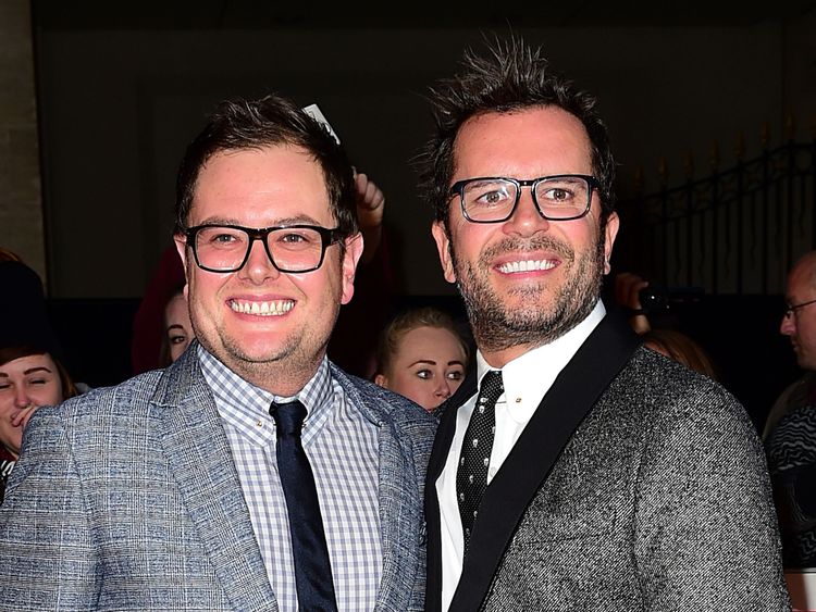 Adele gets 'ordained' to marry Alan Carr Adele gets 'ordained' to marry Alan Carr