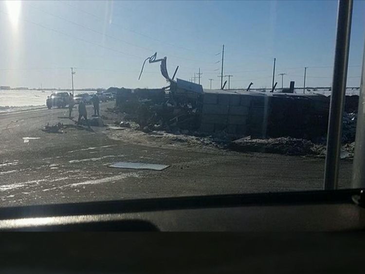14 die when truck collides with junior hockey team's bus in Canada