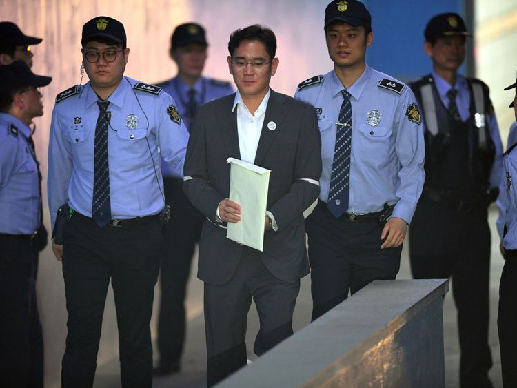 Samsung&#39;s de-facto leader, Lee Jae-yong, saw his five-year sentence overturned on appeal